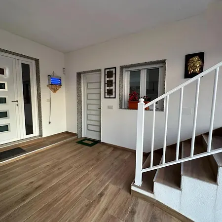 Casa La Oveja Negra 別荘 Padrenda